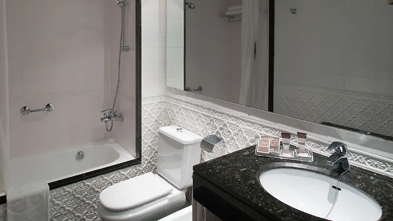 Catalonia Roma Hotel Barcelona