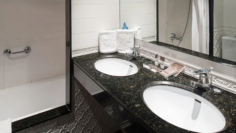 ***  Catalonia Roma Hotel Barcelona Spanien