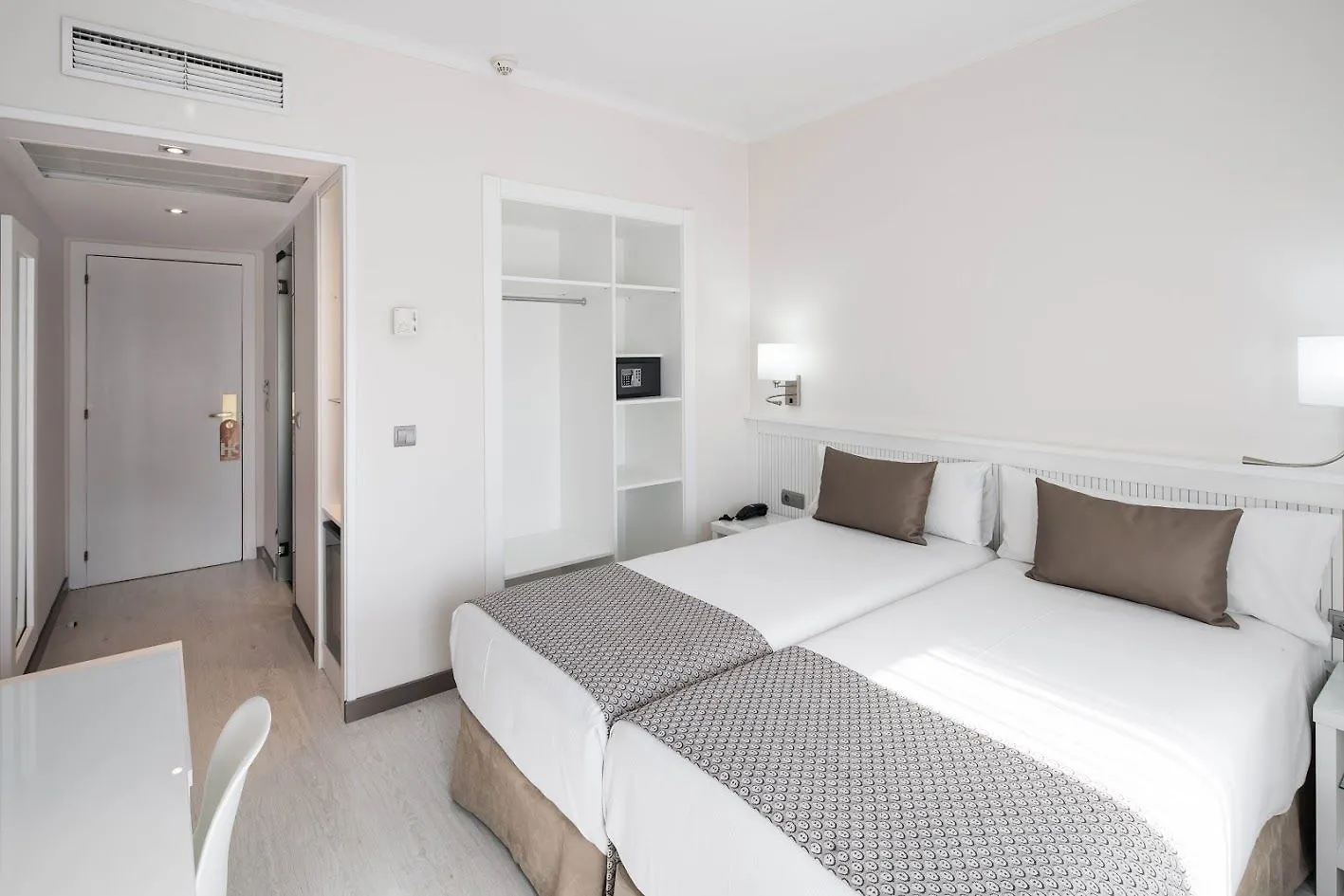 Catalonia Roma Hotel Barcelona Spanien